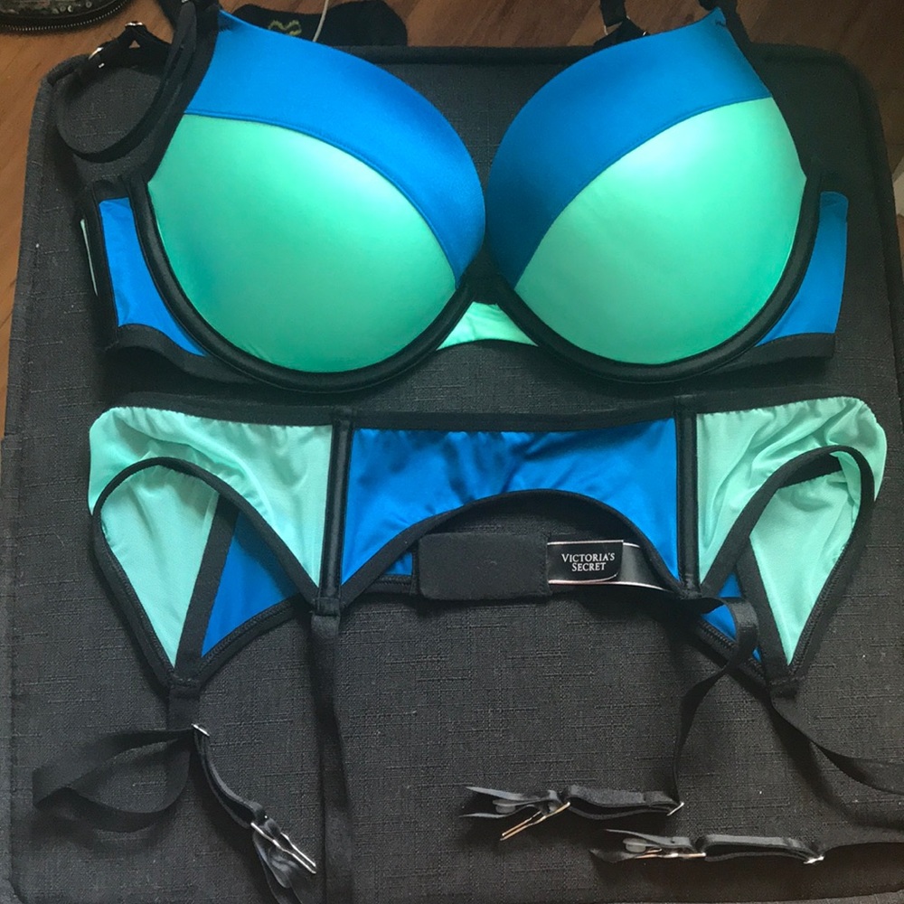 Victoria’s Secret push-up bra and garter belt